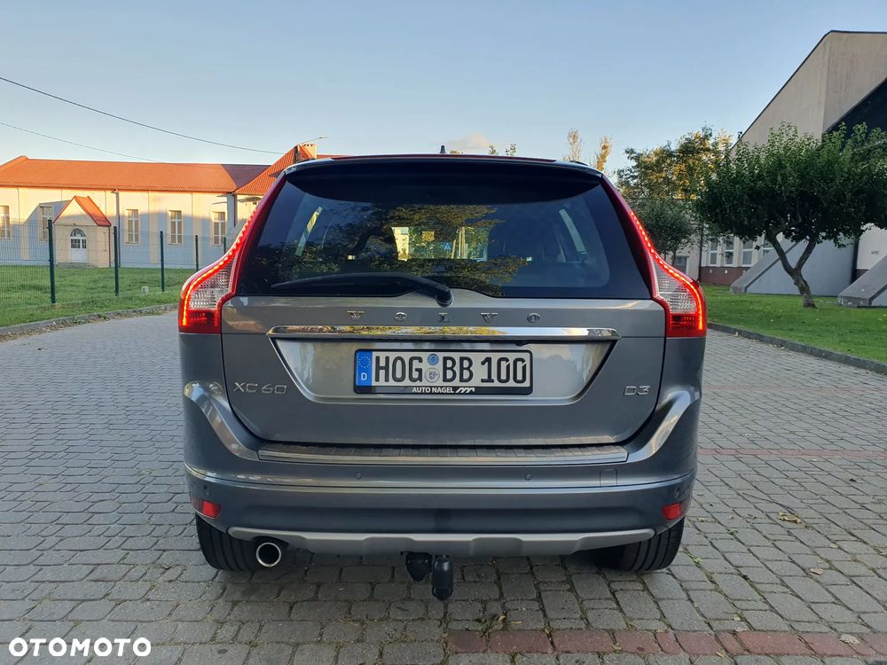 Volvo XC 60 D3 Geartronic Momentum - 10