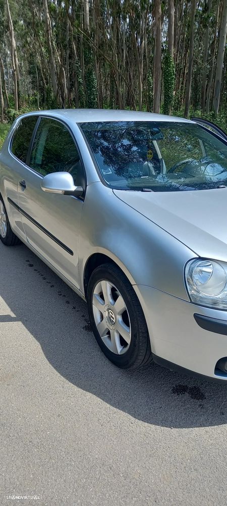 VW Golf 1.9 TDi Confortline - 4