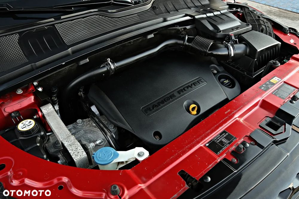 Land Rover Range Rover Evoque - 37