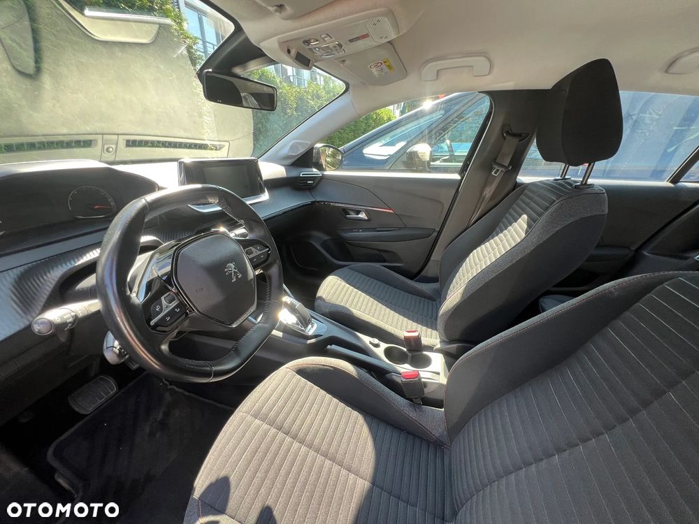 Peugeot 208 PureTech 100 EAT8 Active - 8