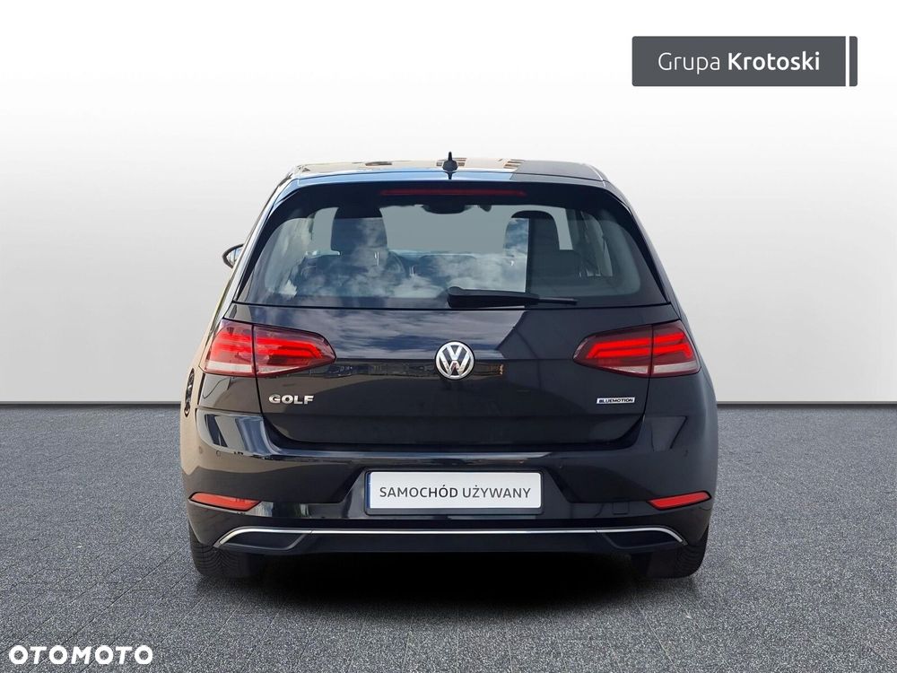 Volkswagen Golf - 5
