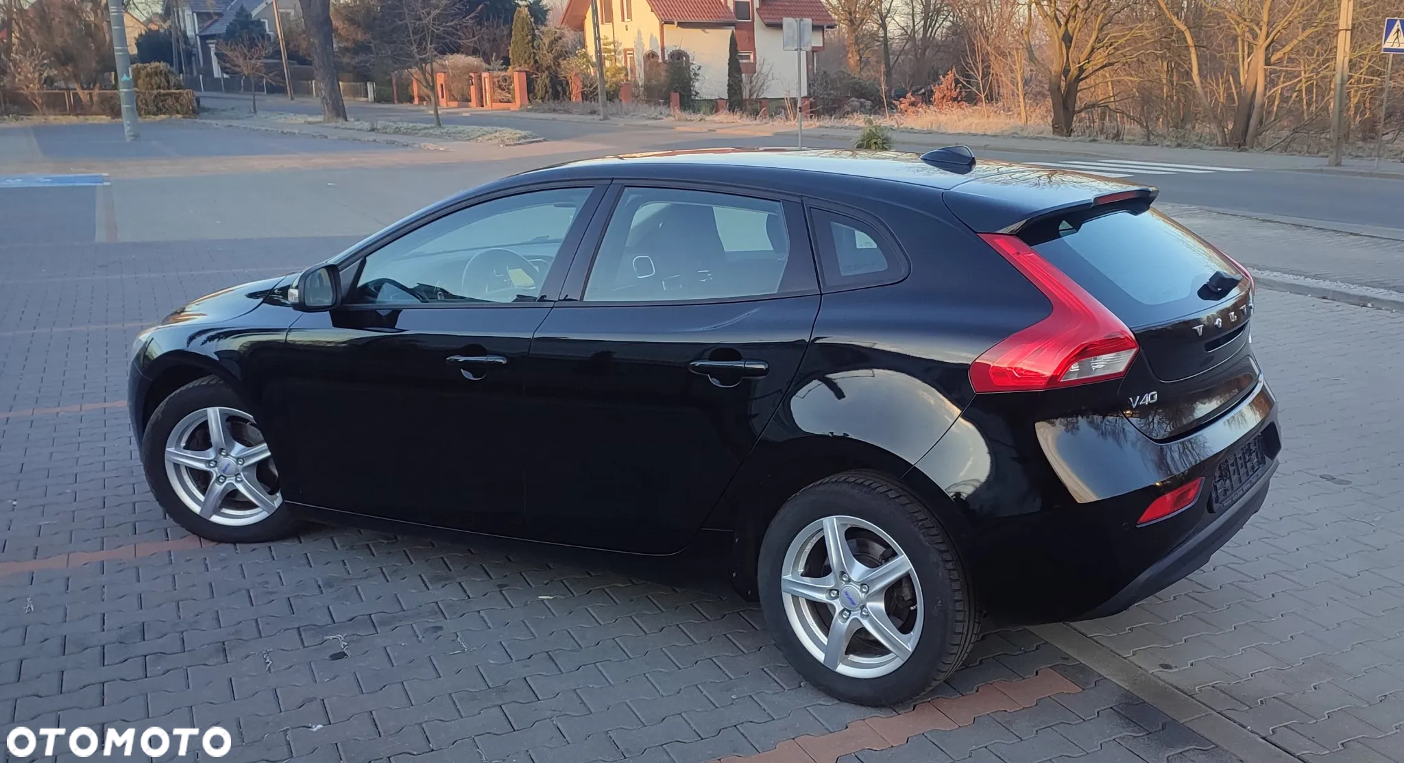 Volvo V40 D2 - 8