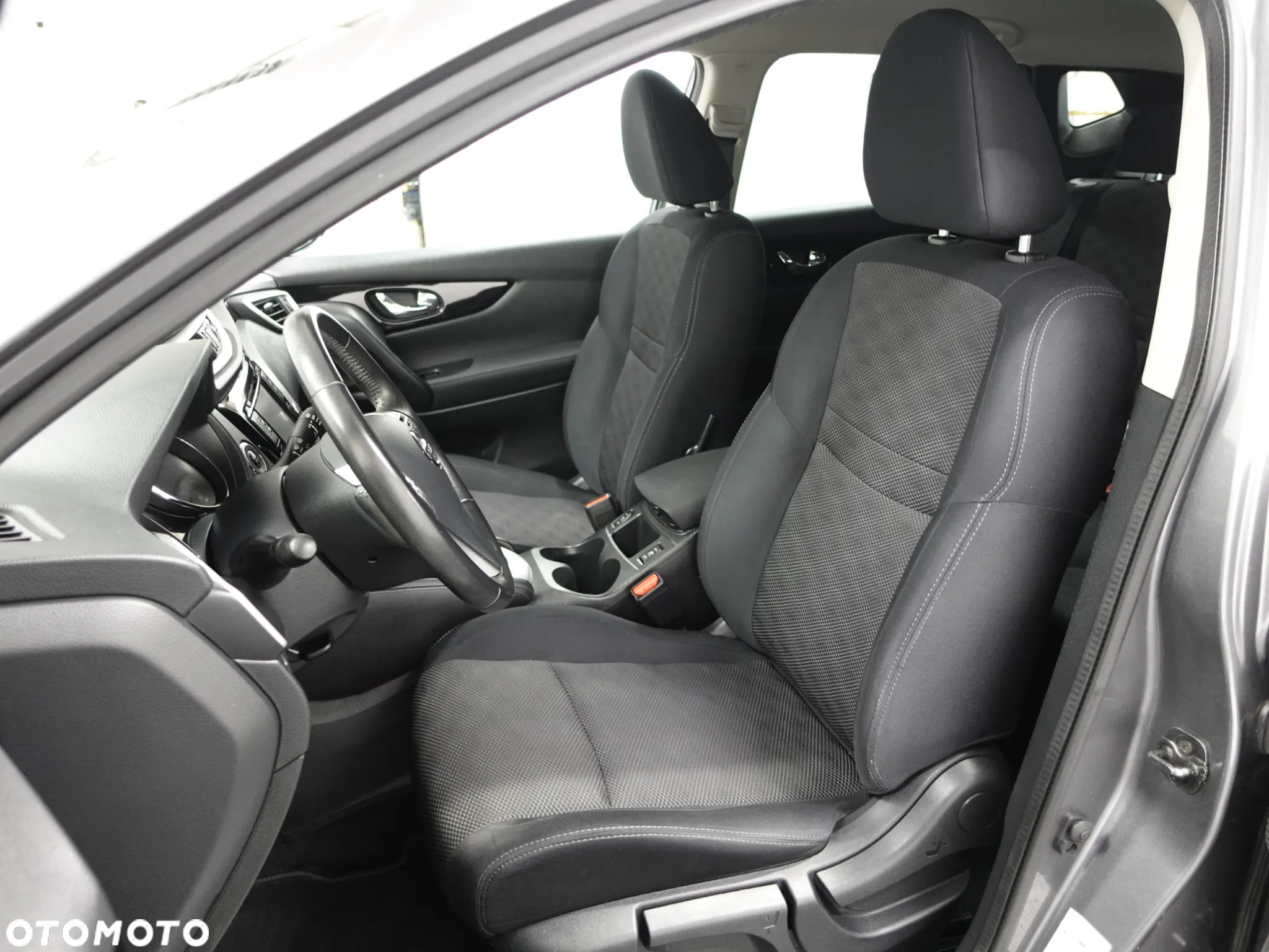 Nissan Qashqai 1.6 DCi N-Connecta Xtronic EU6 - 22