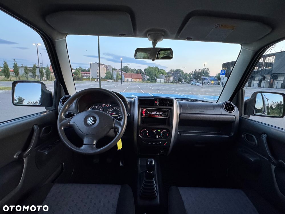 Suzuki Jimny - 28