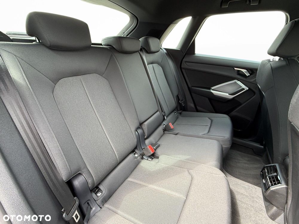 Audi Q3 35 TFSI mHEV Advanced S tronic - 29