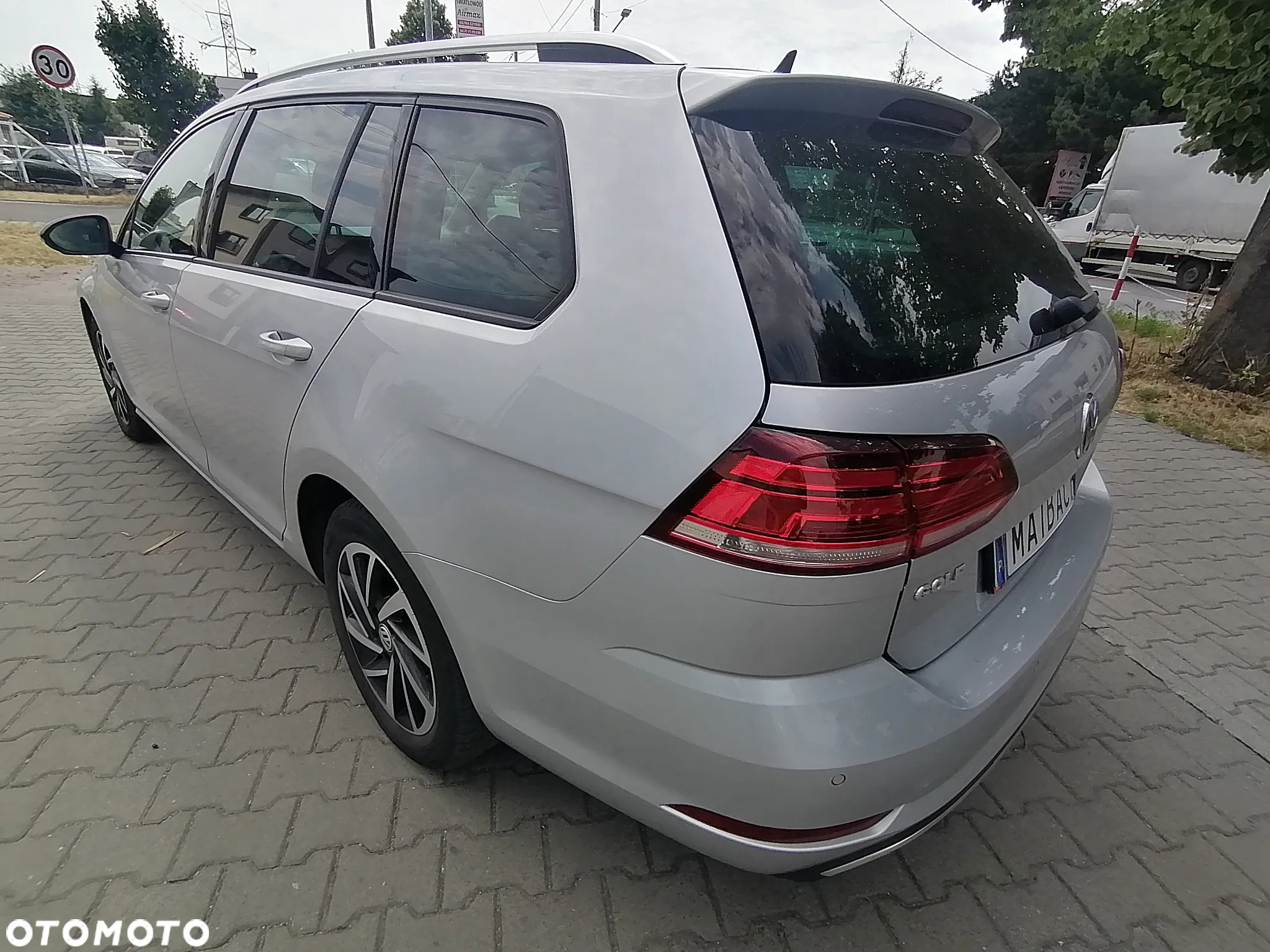 Volkswagen Golf Variant 2.0 TDI SCR DSG Join - 10