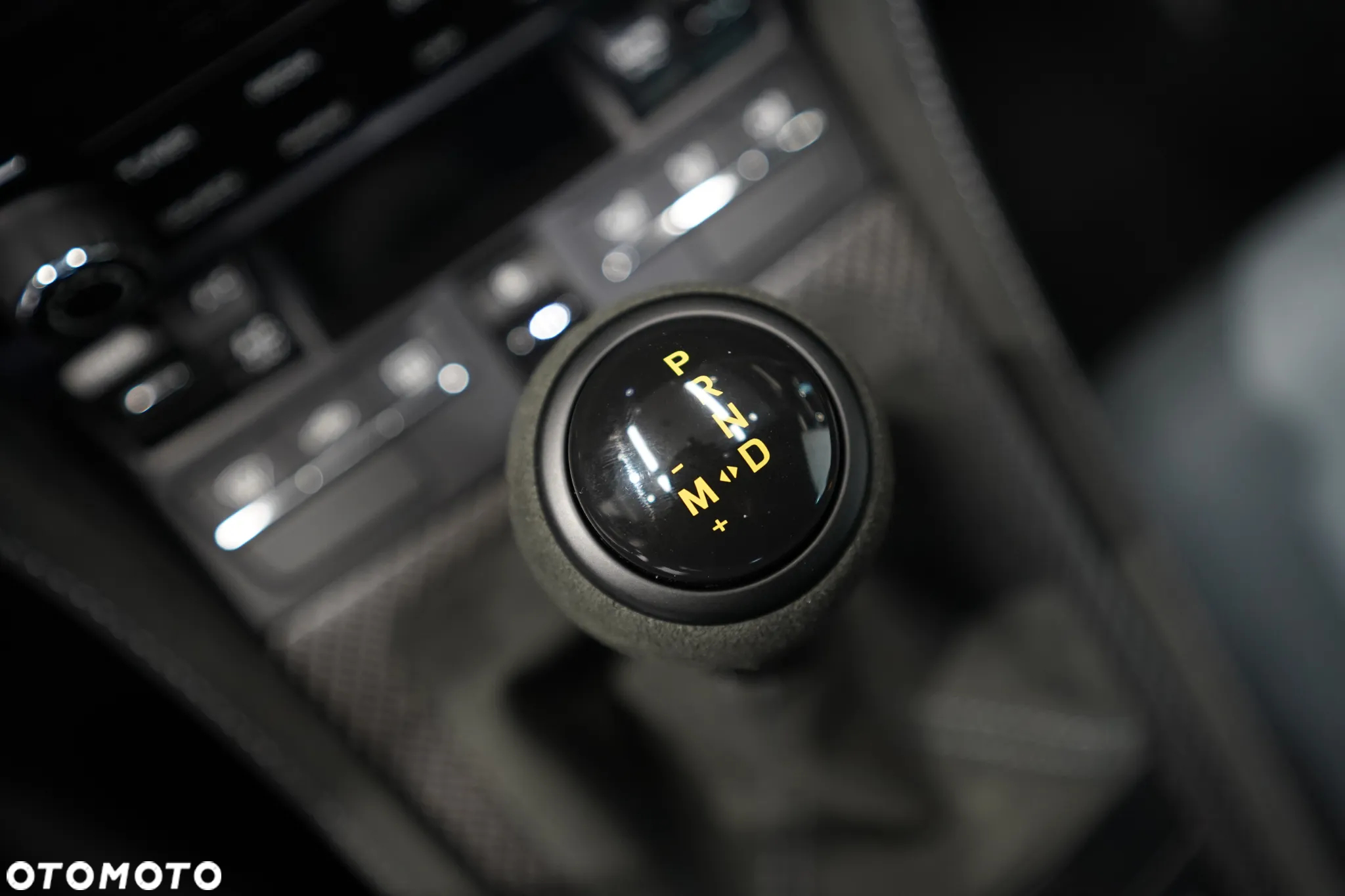 Porsche 718 Spyder - 23