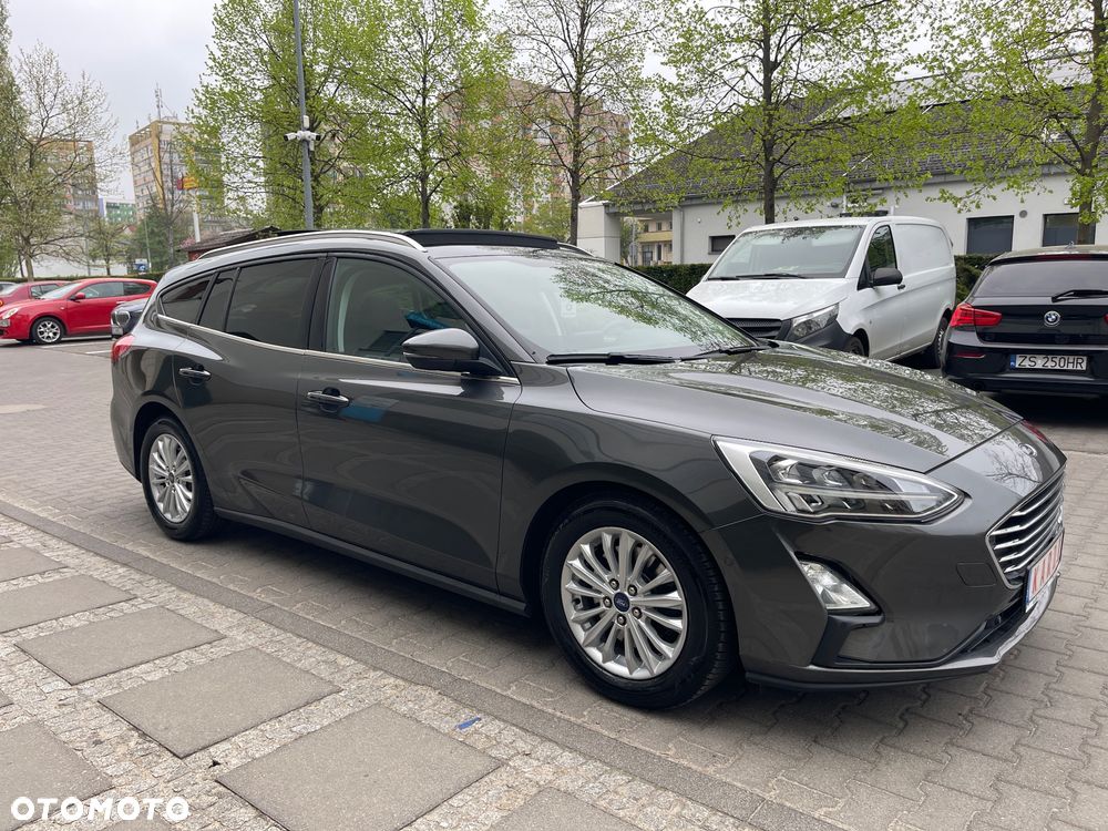 Ford Focus - 4