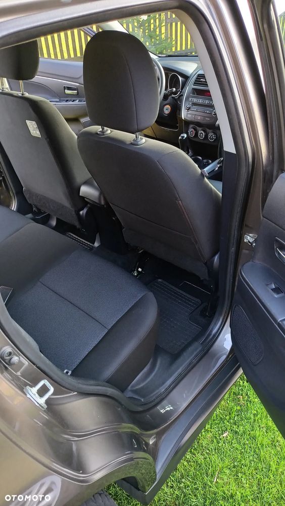 Mitsubishi ASX 1.6 Inform - 8
