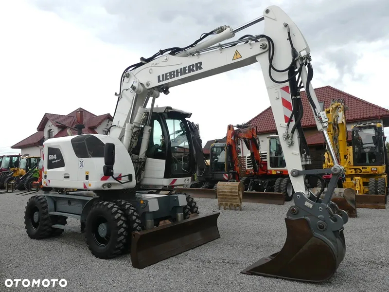 Liebherr A914 Compact / Sprowadzona / Serwisowana / - 2