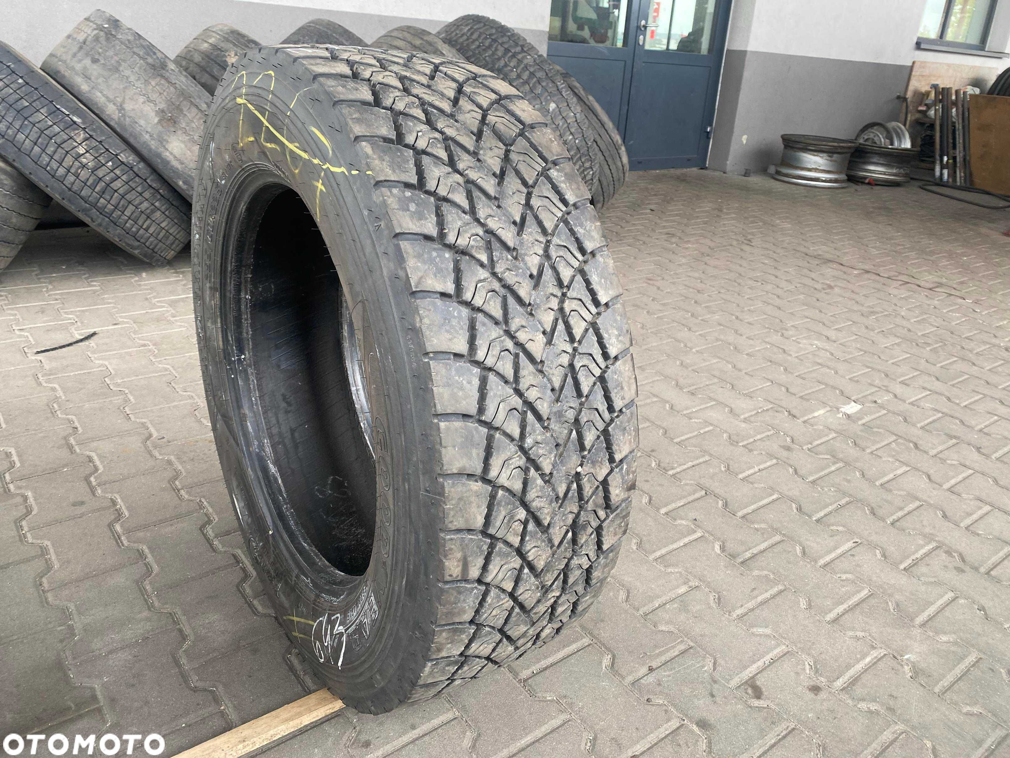Opona 295/60R22.5 GOODYEAR ULTRA GRIP MAX D Napędowa 7-9mm - 1