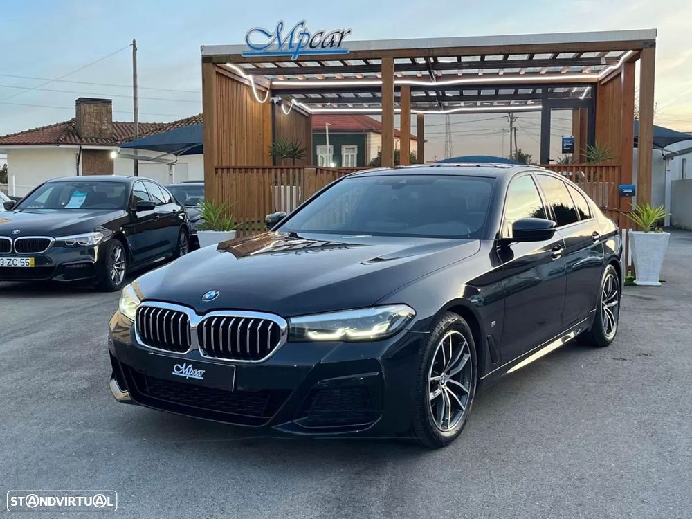 BMW 520 d Pack Desportivo M Auto - 1