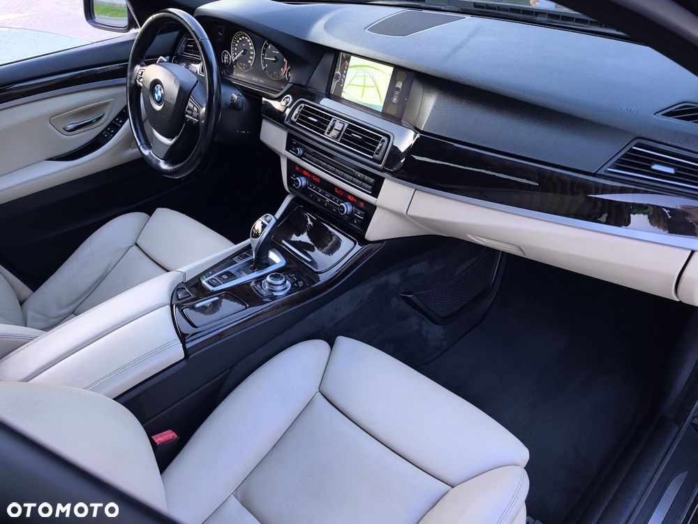 BMW Seria 5 520d - 16