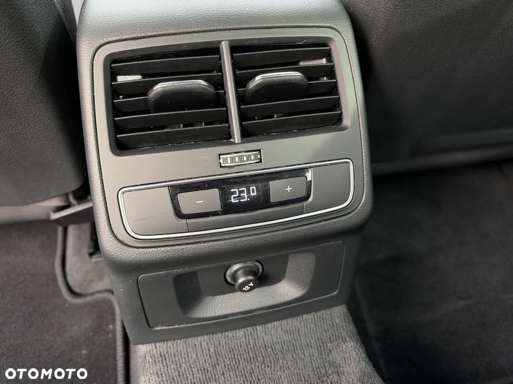 Audi A4 Avant 35 TFSI mHEV S tronic - 33