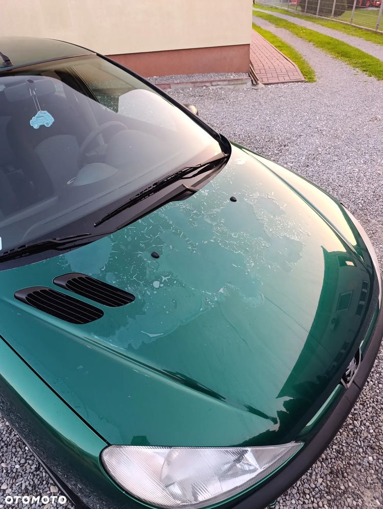 Peugeot 206 1.1 Mistral - 12