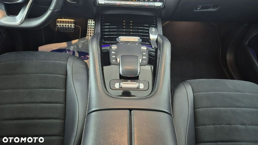 Mercedes-Benz GLE - 25