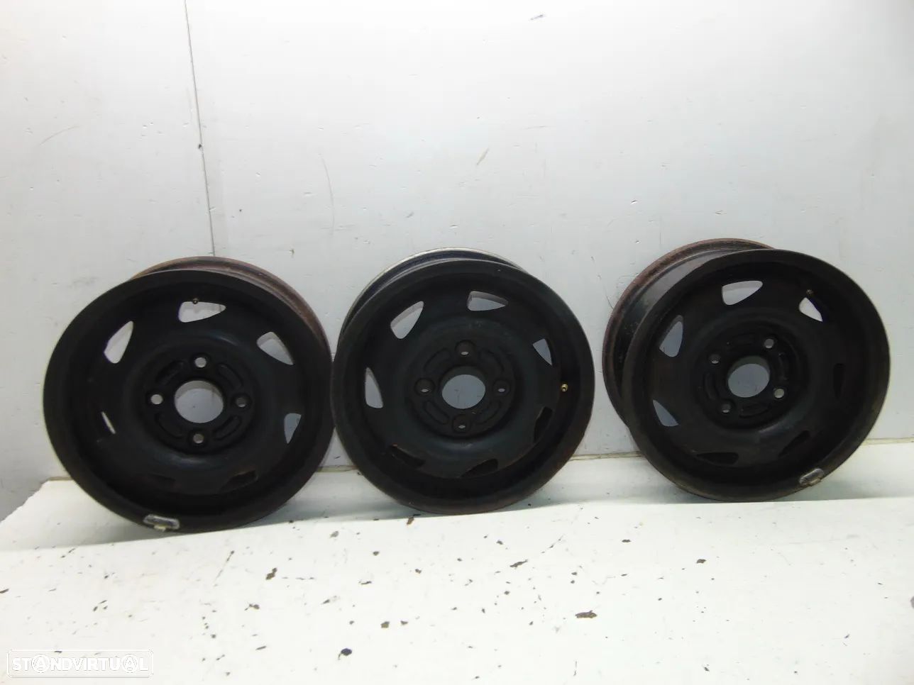 Ford fiesta jantes ferro - 1