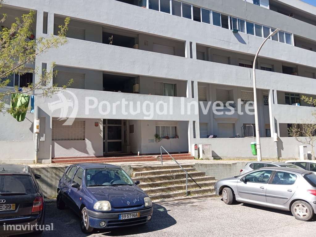 Apartamento de 4 assoalhadas - Muito Potencial de Valorização! Com ... - Grande imagem: 3/29