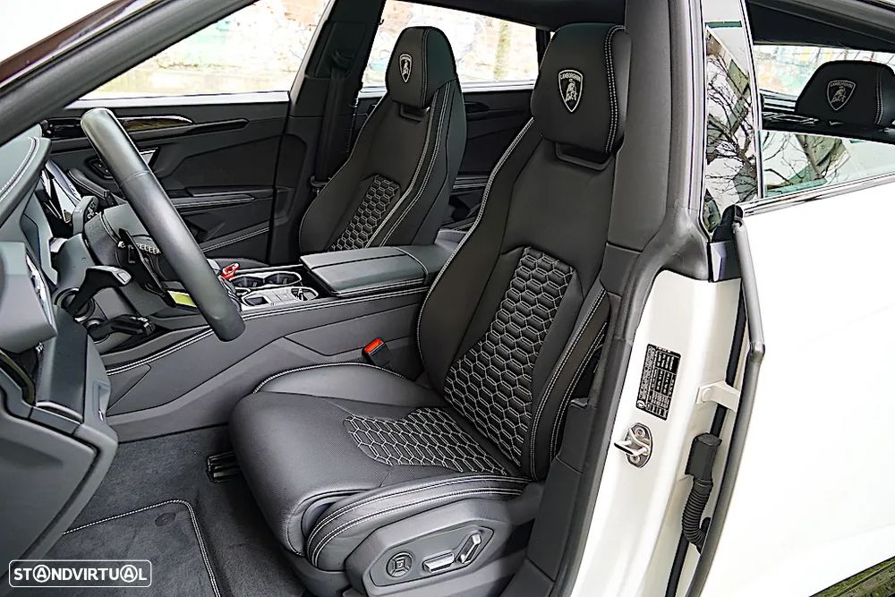 Lamborghini Urus 4.0 V8 - 29