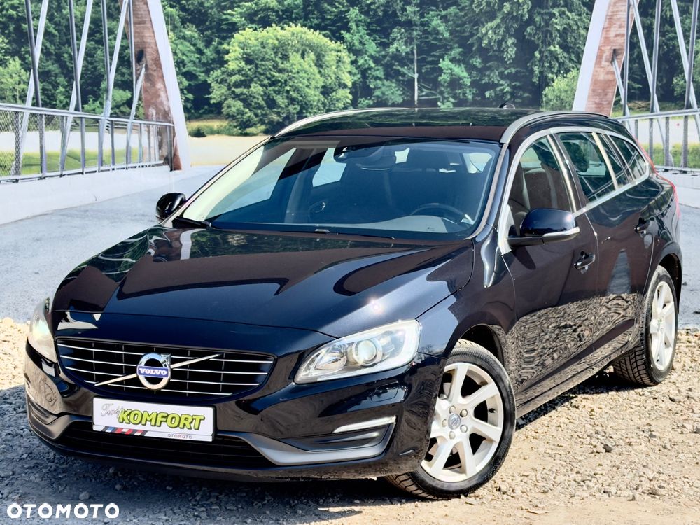 Volvo V60 D4 Geartronic Momentum - 8