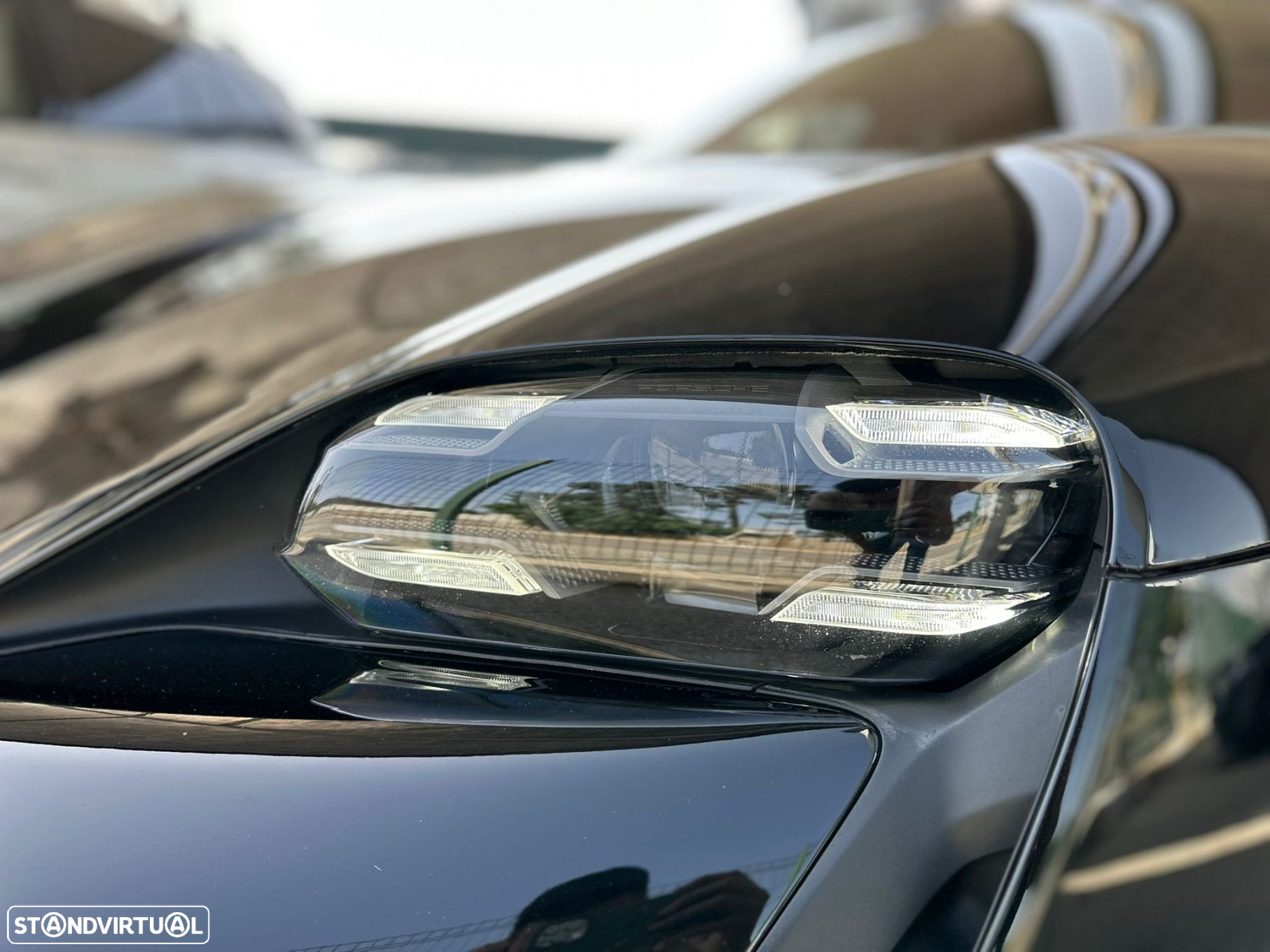 Porsche Taycan Cross Turismo - 17