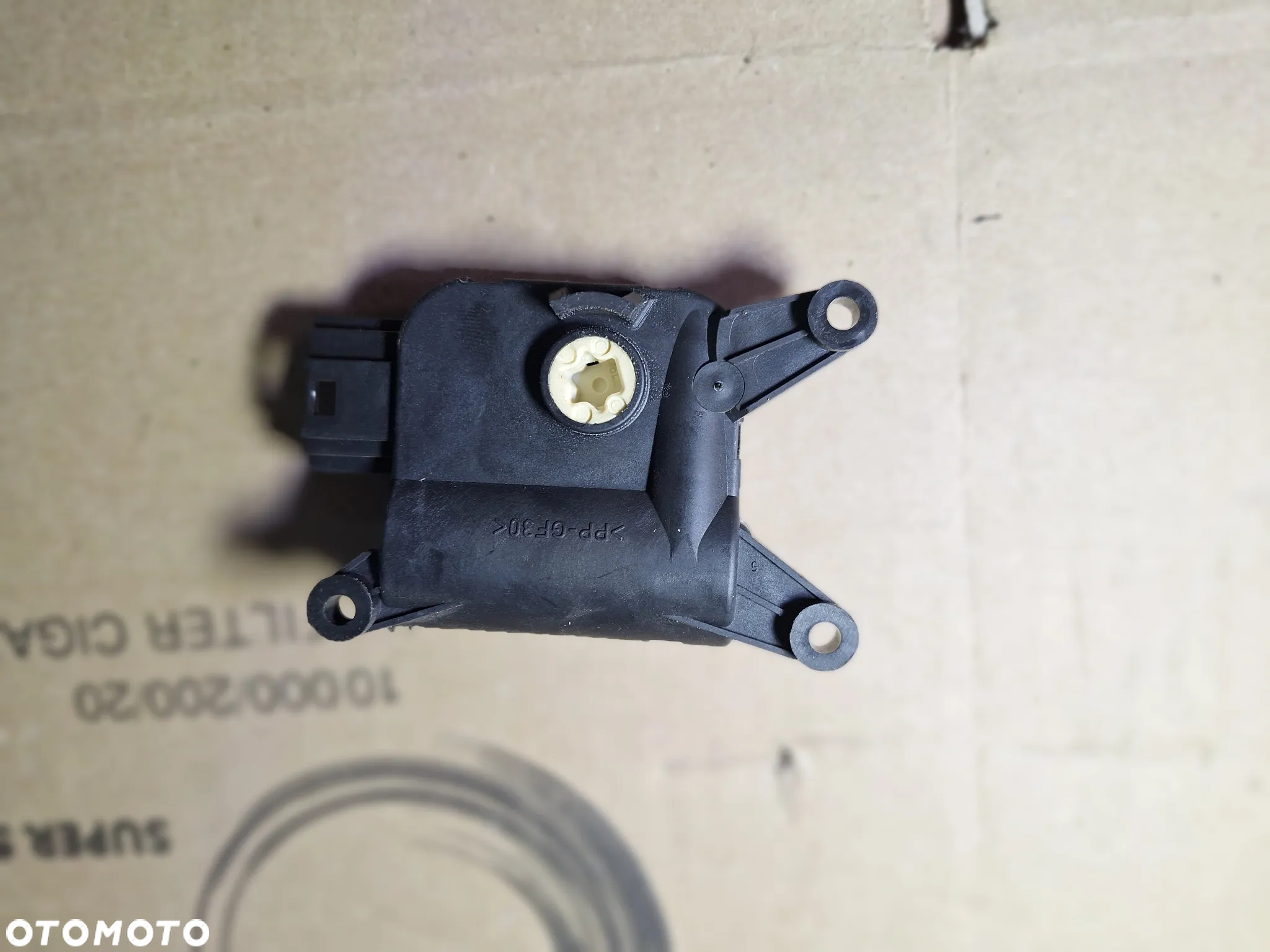 VOLKSWAGEN PASSAT B6 silniczek nagrzewnicy nawiewu    3C1907511A   3C1907511  0132801362     (13/17)   (13/18)   (13/19)  (13/20)   (116/13) - 7