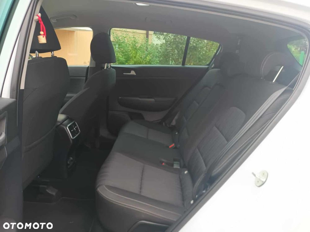 Kia Sportage 1.6 CRDI L Business Line 4WD - 12