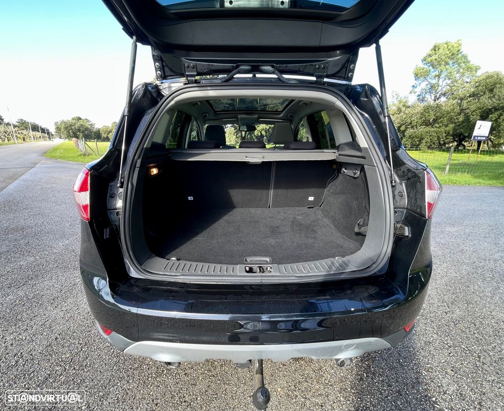 Ford Kuga 2.0 TDCi Titanium - 22