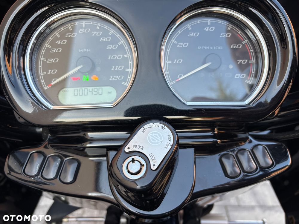 Harley-Davidson Tri Glide - 8