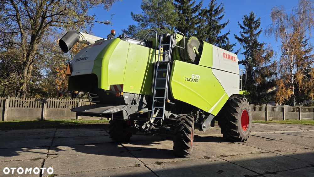 Claas Tucano 570 - 15
