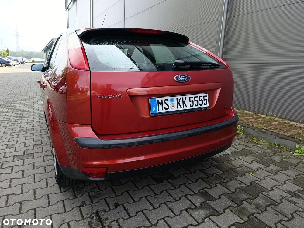 Ford Focus 1.6 16V Fun X - 13