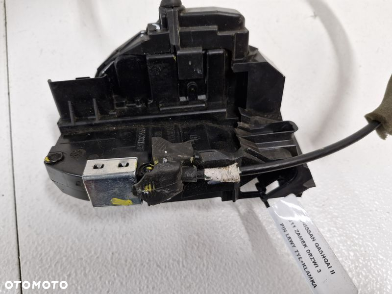 NISSAN QASHQAI II 2 J11 ZAMEK DRZWI LEWY TYŁ TYLNY 3 PIN - 4