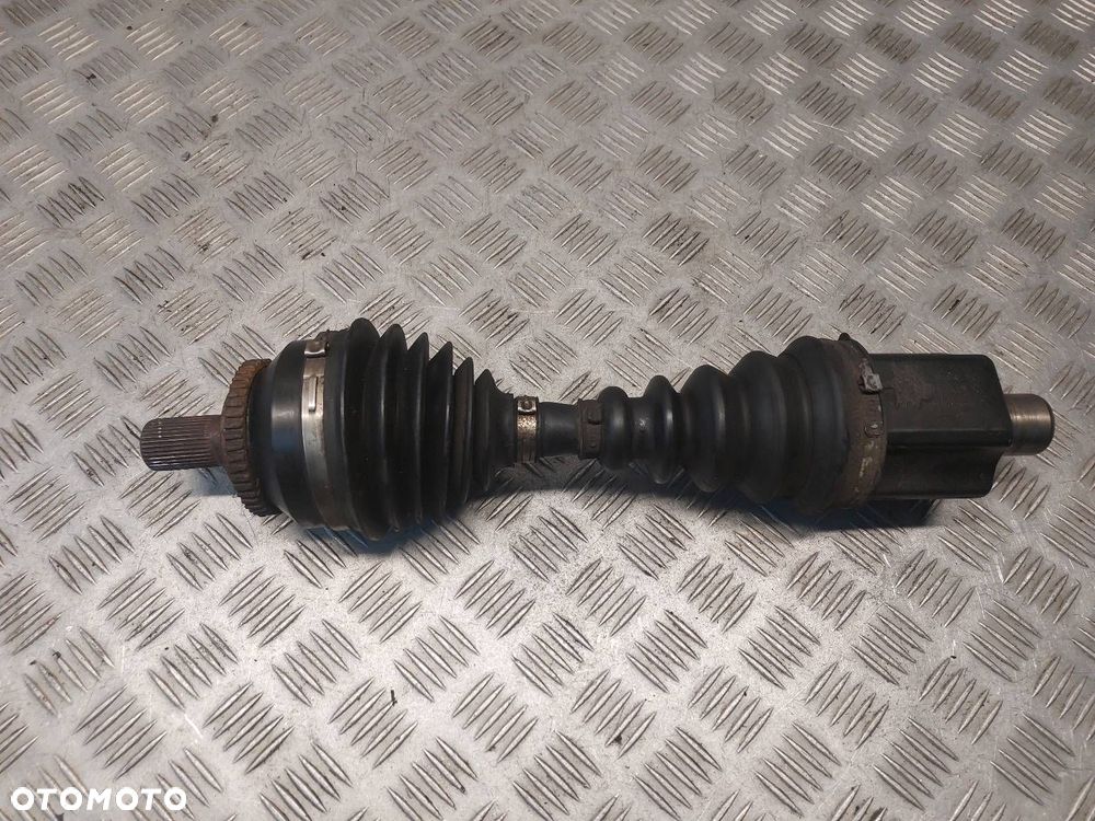 PÓŁOŚ LEWY PRZÓD VOLVO S80 I AUTOMAT 2.8 T6 P9181533 - 2