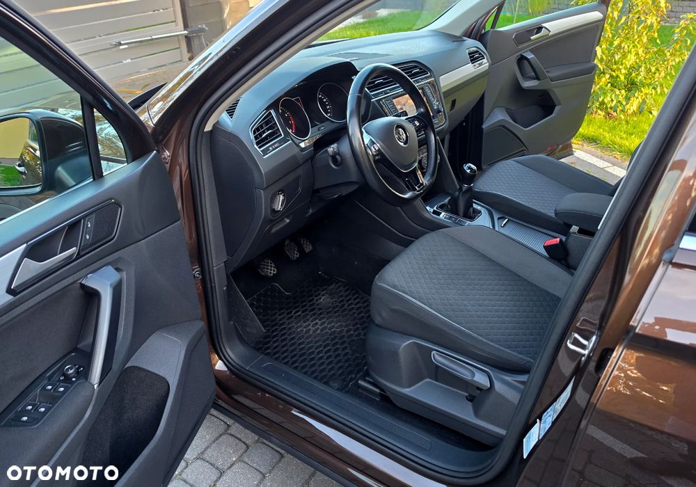 Volkswagen Tiguan 1.4 TSI BMT ACT Comfortline - 24