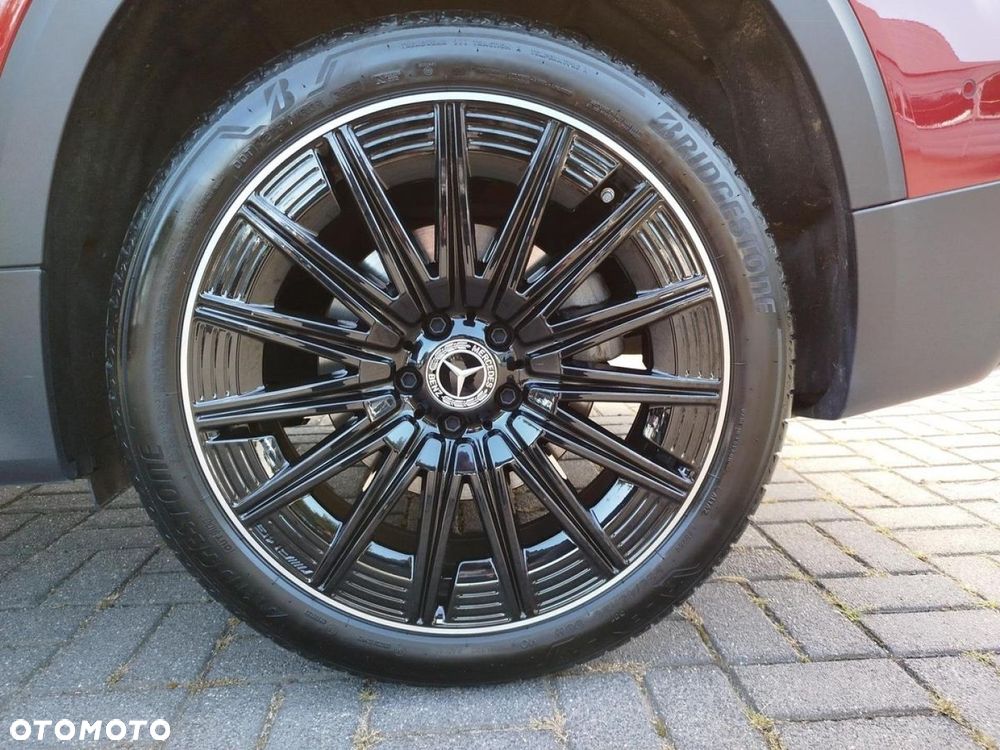 Mercedes-Benz GLB - 19