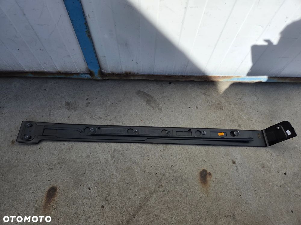 Listwa osłona maskująca prowadnice lewa strona  Peugeot Expert III Proace III Jumpy III - 7