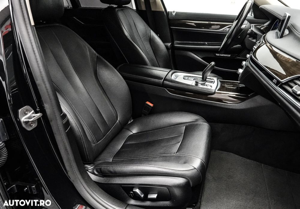 BMW Seria 7 730d Aut. - 13