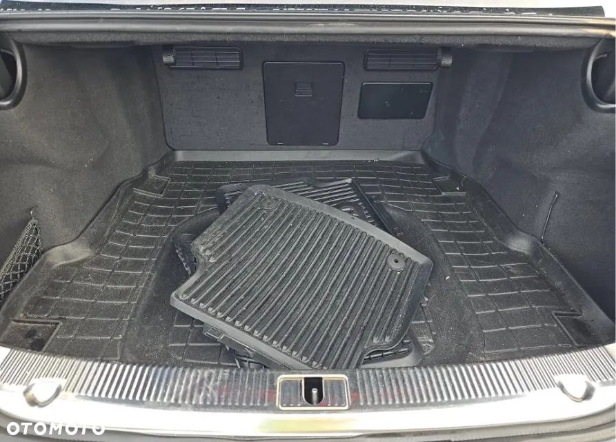 Audi A8 4.0 TFSI L Quattro - 13