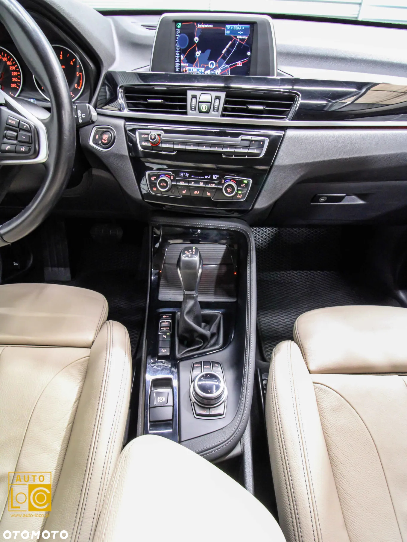 BMW X1 xDrive18d xLine - 16