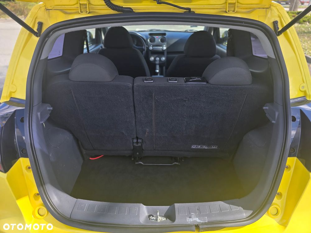 Mitsubishi Colt - 19