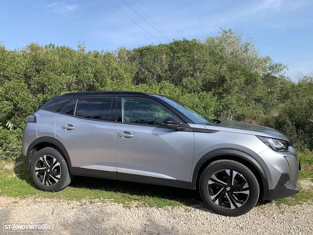 Peugeot 2008 1.2 PureTech Allure Pack EAT8 - 3