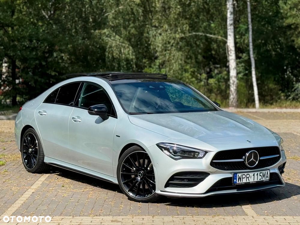 Mercedes-Benz CLA 200 d AMG Line 8G-DCT - 2