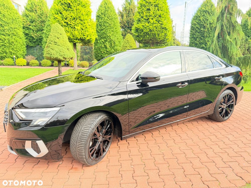 Audi A3 Limousine 35 TFSI S tronic advanced - 1