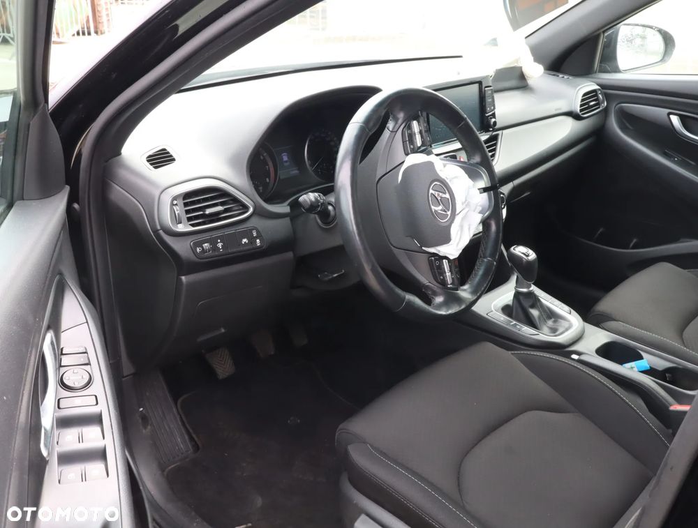 Hyundai i30 1.4 T-GDI GPF Premium - 9
