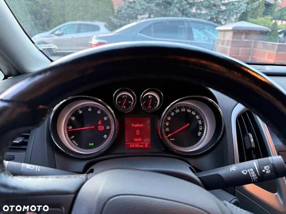 Opel Astra 1.4 T Energy EU6 - 11