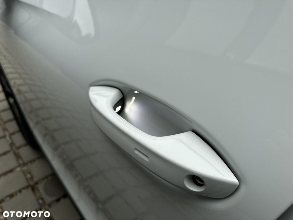 Volkswagen Tiguan - 28