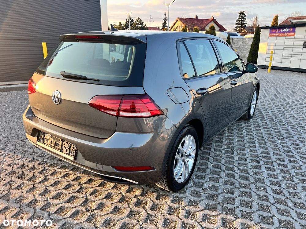Volkswagen Golf 1.6 TDI (BlueMotion Technology) Comfortline - 11
