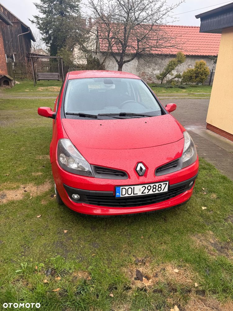 Renault Clio 1.2 16V 75 Expression - 5