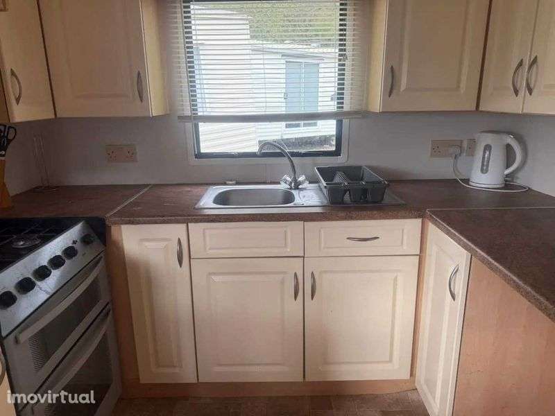 LINDA CASA pronta para habitar com 3 quartos - Grande imagem: 5/12