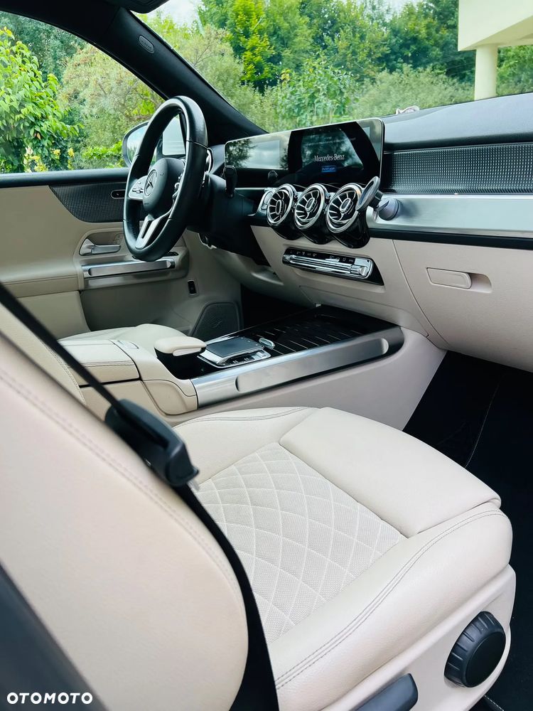 Mercedes-Benz GLB 200 Progressive 7G-DCT - 13